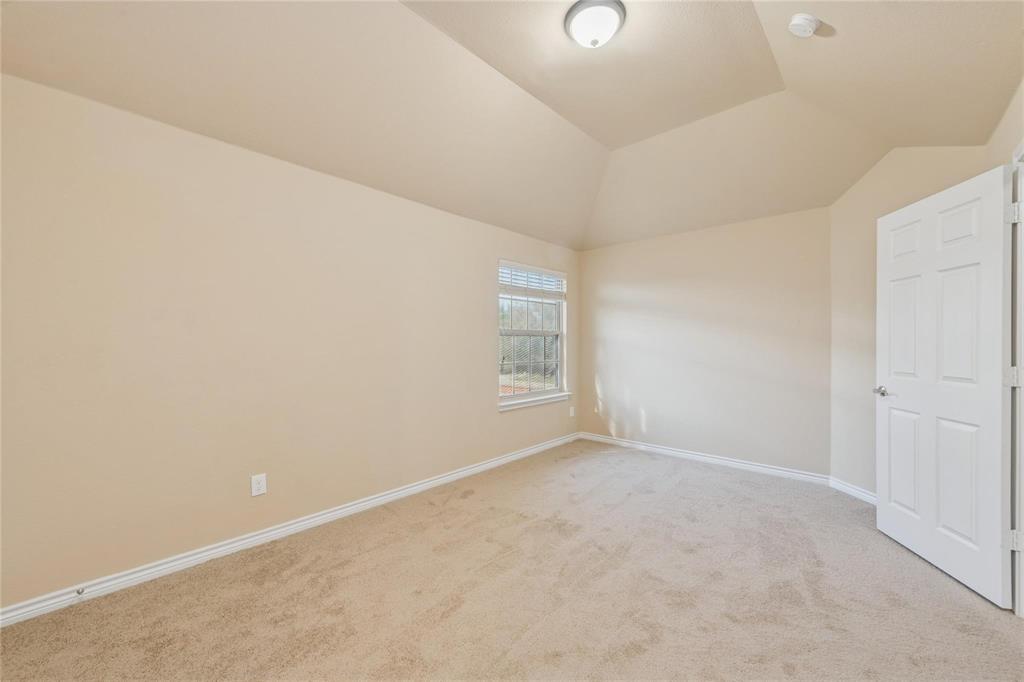 425 Windward Drive Murphy, TX 75094 - Photo 13 of 31 a view of an empty room