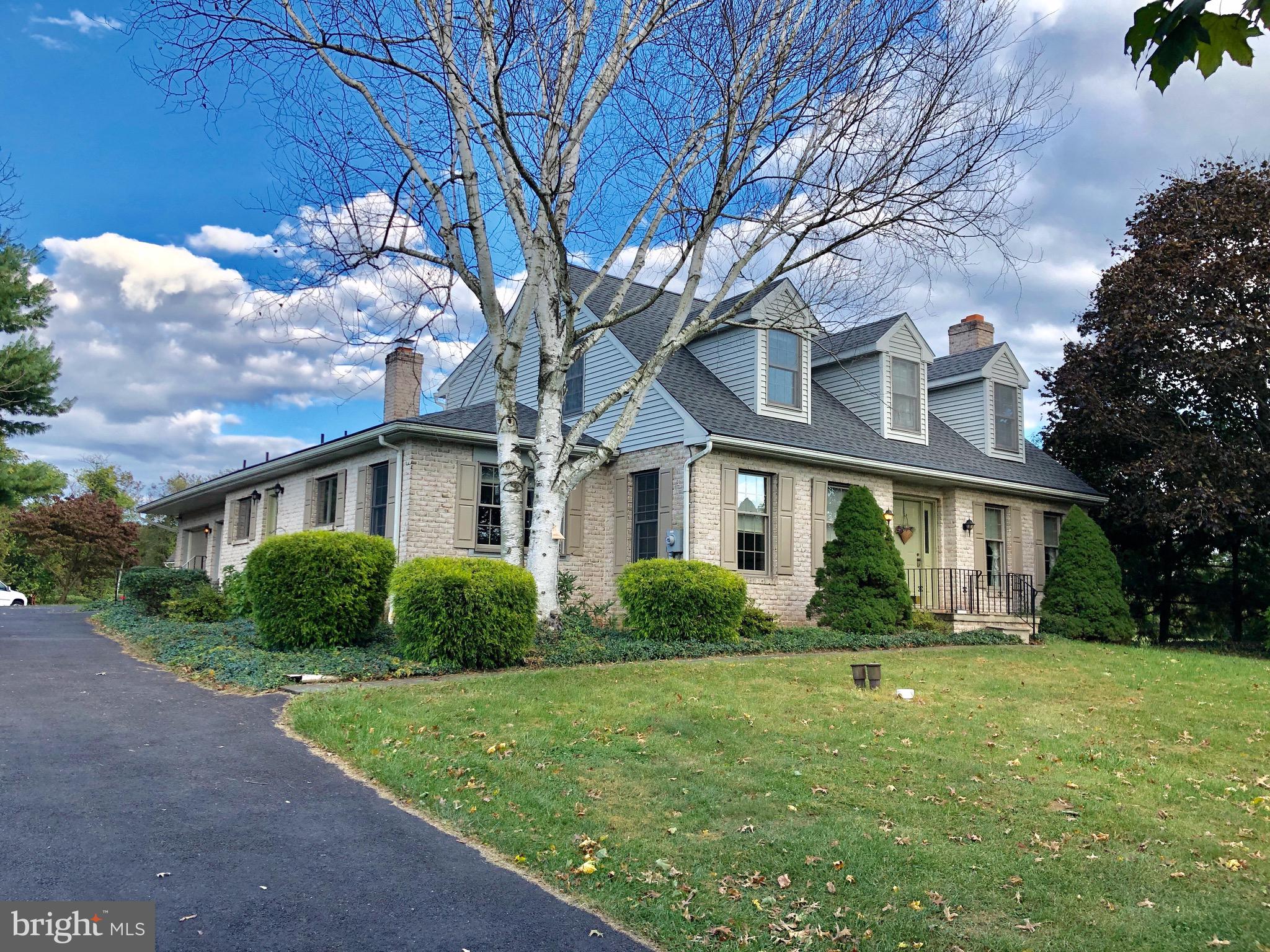 138 Gouglersville Road Reading, PA 19608 - Photo 5 of 58