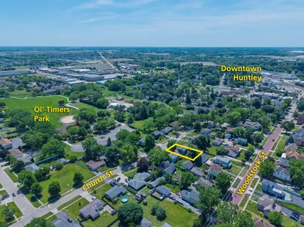 $375,000 | 10809 North Church Street, Huntley, IL 60142