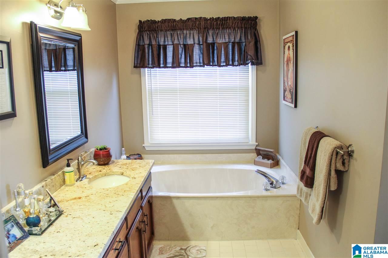 4392 Heritage View Road Birmingham, AL 35242 - Photo 28 of 48