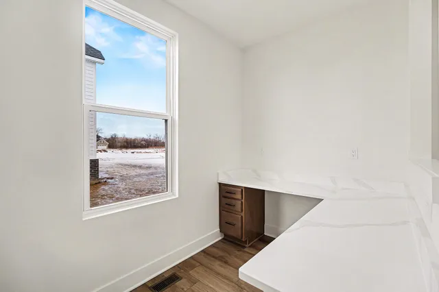 $4,695 | 3631 Downing Road, Ypsilanti, MI 48197