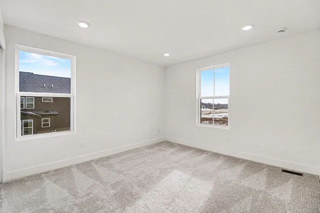 $4,695 | 3631 Downing Road, Ypsilanti, MI 48197