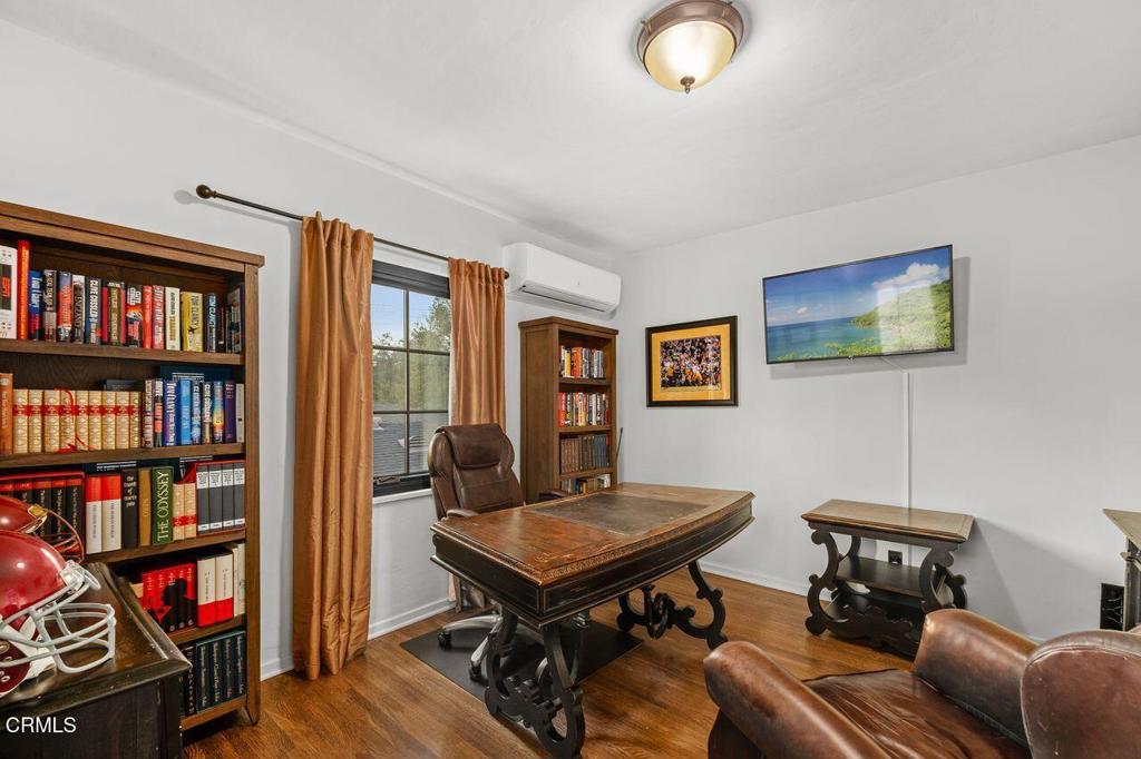 3346 Grayburn Road Pasadena, CA 91107 - Photo 23 of 46 23_11676275_176551_176551-EI-123