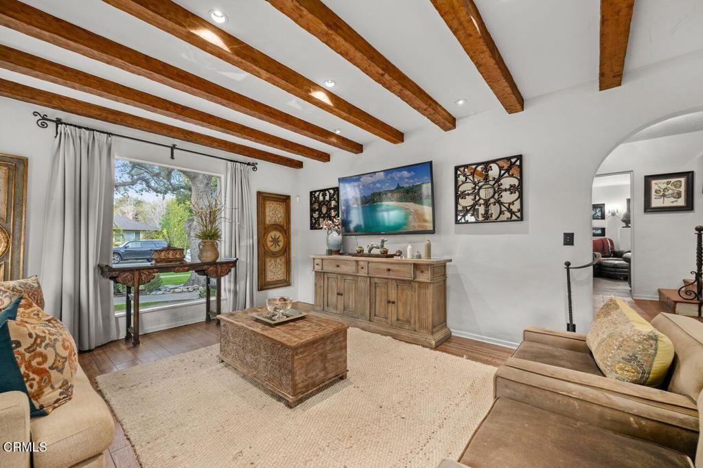 3346 Grayburn Road Pasadena, CA 91107 - Photo 9 of 46 9_11676214_176551_176551-EI-109