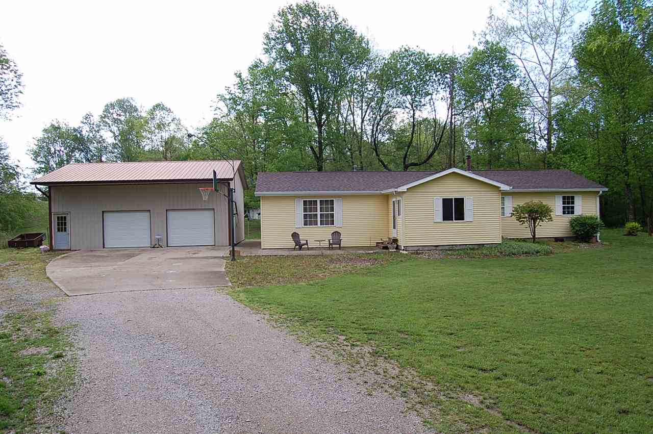 3032 Country Club Road Spencer, IN 47460 - Photo 5 of 21