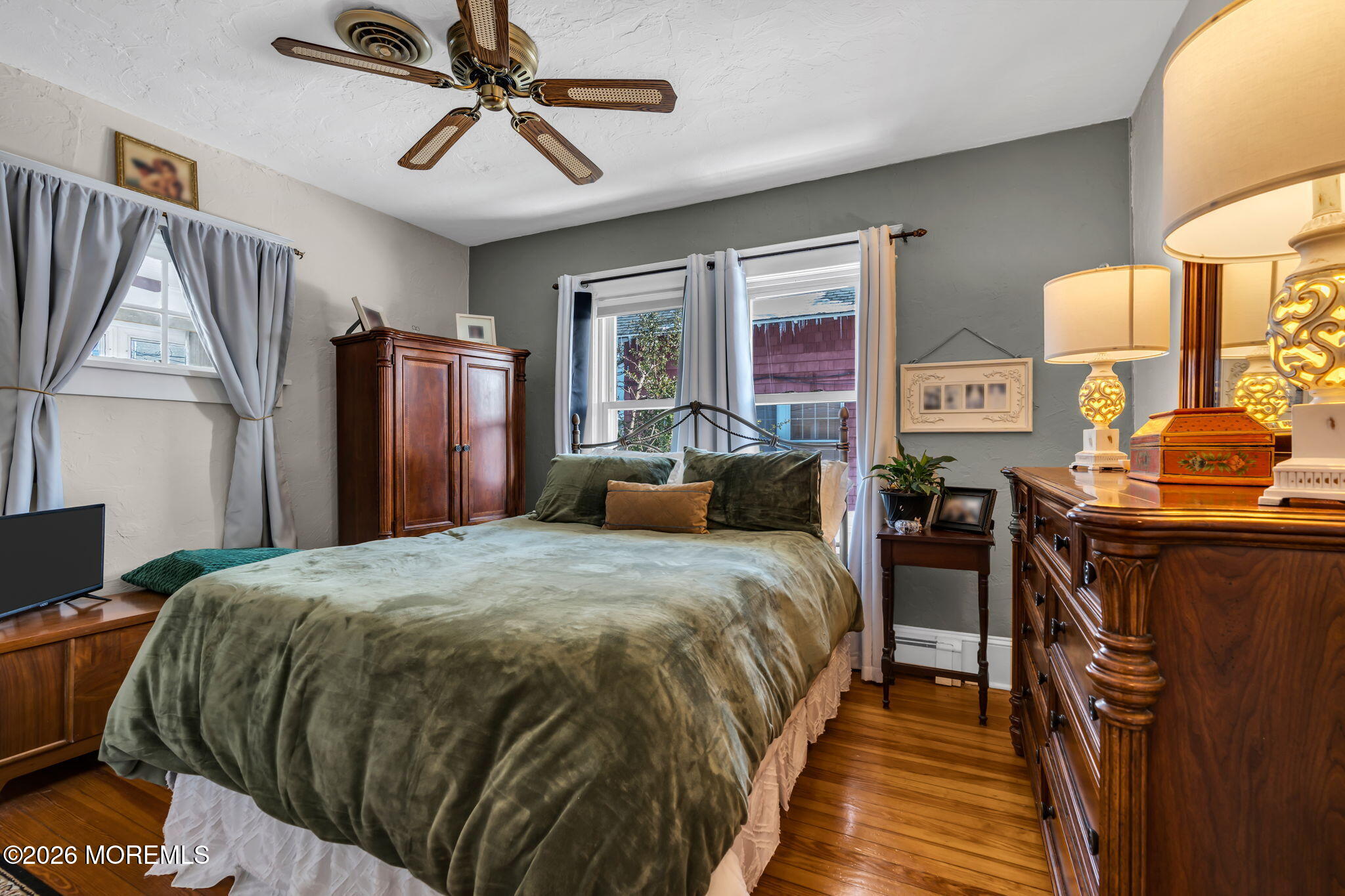 712 McLean Avenue Point Pleasant Beach, NJ 08742 - Photo 4 of 48 29-web-or-mls-DSC08497