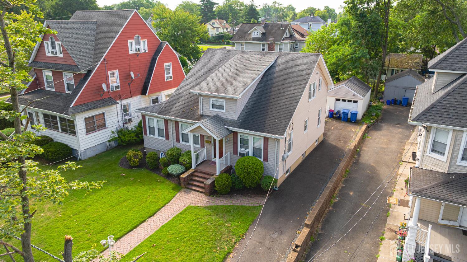 305 Penfield Place Dunellen, NJ 08812 - Photo 40 of 53 a aerial view of a house