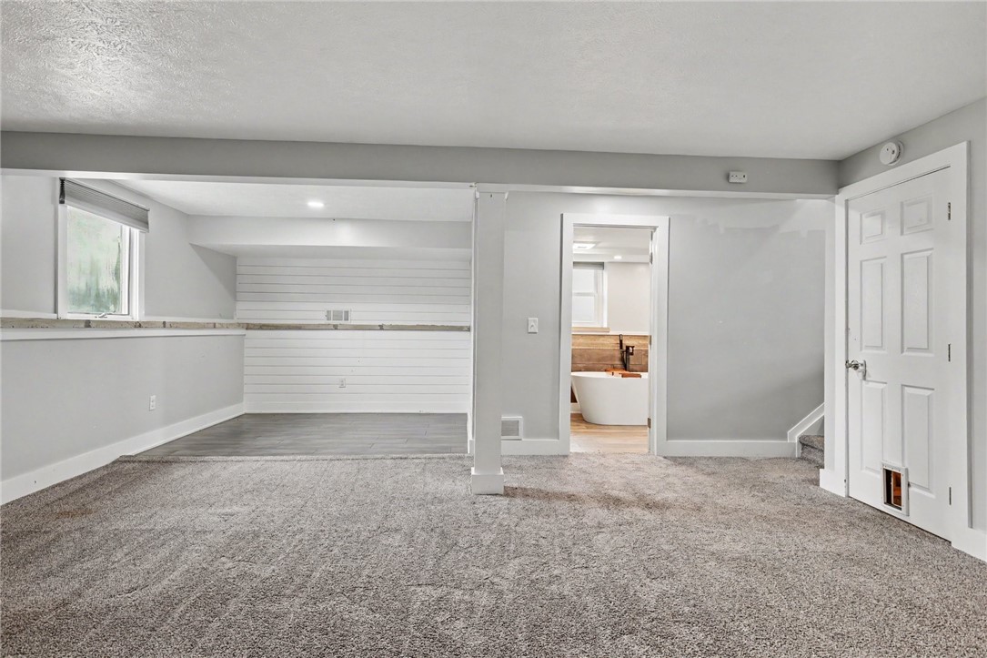 67 Constance Street East Greece, NY 14612 - Photo 22 of 35