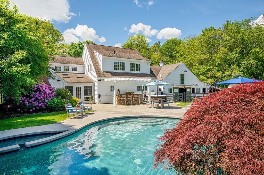 60 Washington Street Sherborn, MA 01770 - Photo 14 of 27