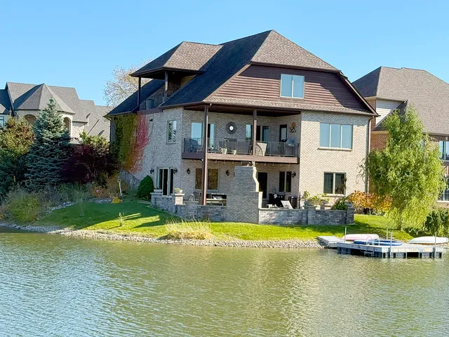 $950,000 | 10380 Doubletree Drive South, Crown Point, IN 46307