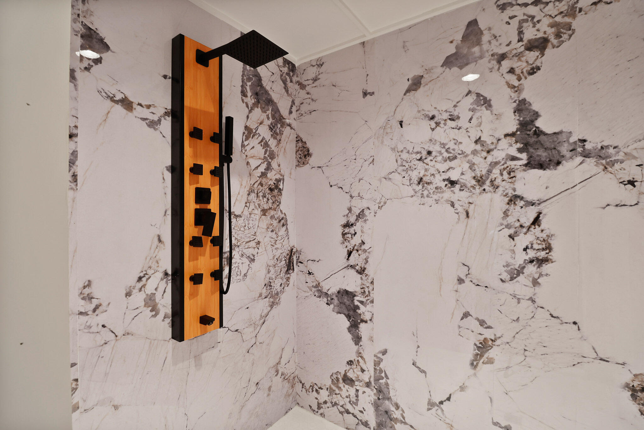 10380 Doubletree Drive South Crown Point, IN 46307 - Photo 69 of 80 a bathroom with a shower curtain