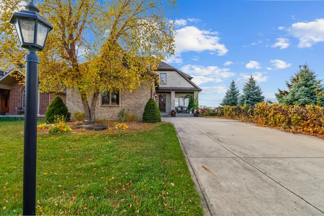 $950,000 | 10380 Doubletree Drive South, Crown Point, IN 46307