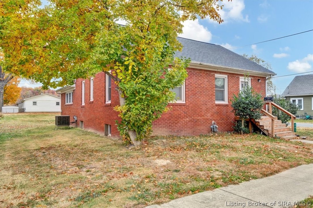 401 Ridley Street Corydon, IN 47112 - Photo 4 of 34 Gallery Image 4