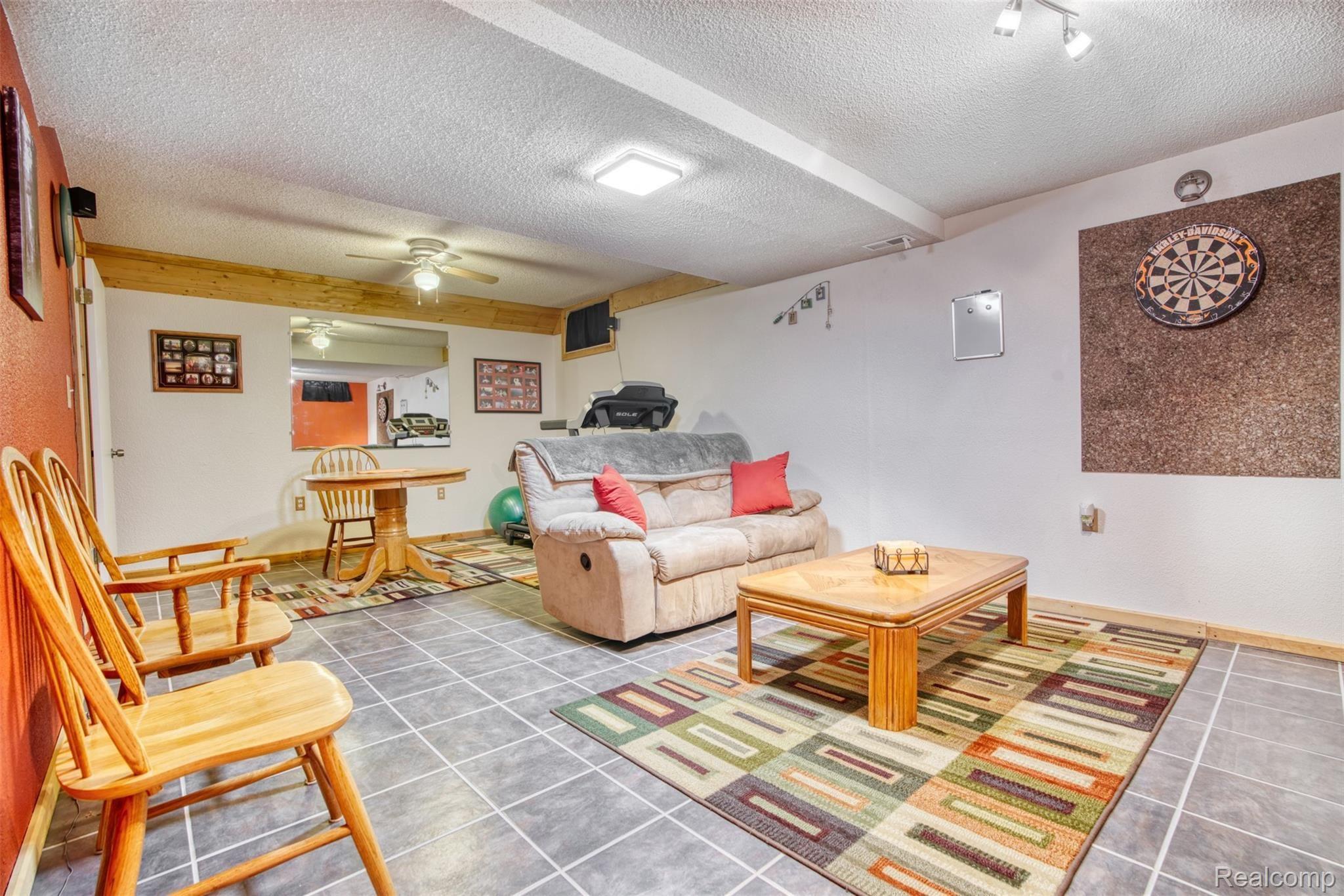 10292 Antcliff Road Fowlerville, MI 48836 - Photo 28 of 50 ...ANOTHER SHOT