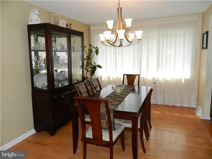 8911 Rising Sun Avenue Philadelphia, PA 19115 - Photo 3 of 17 Dining Room