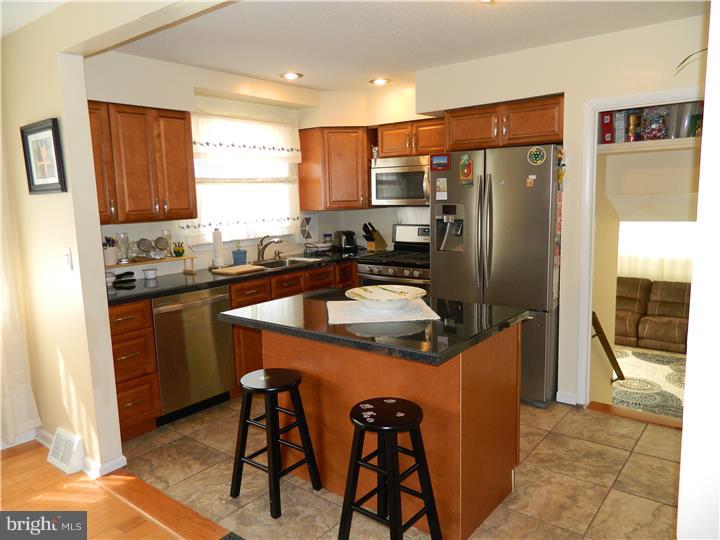 8911 Rising Sun Avenue Philadelphia, PA 19115 - Photo 4 of 17 Kitchen