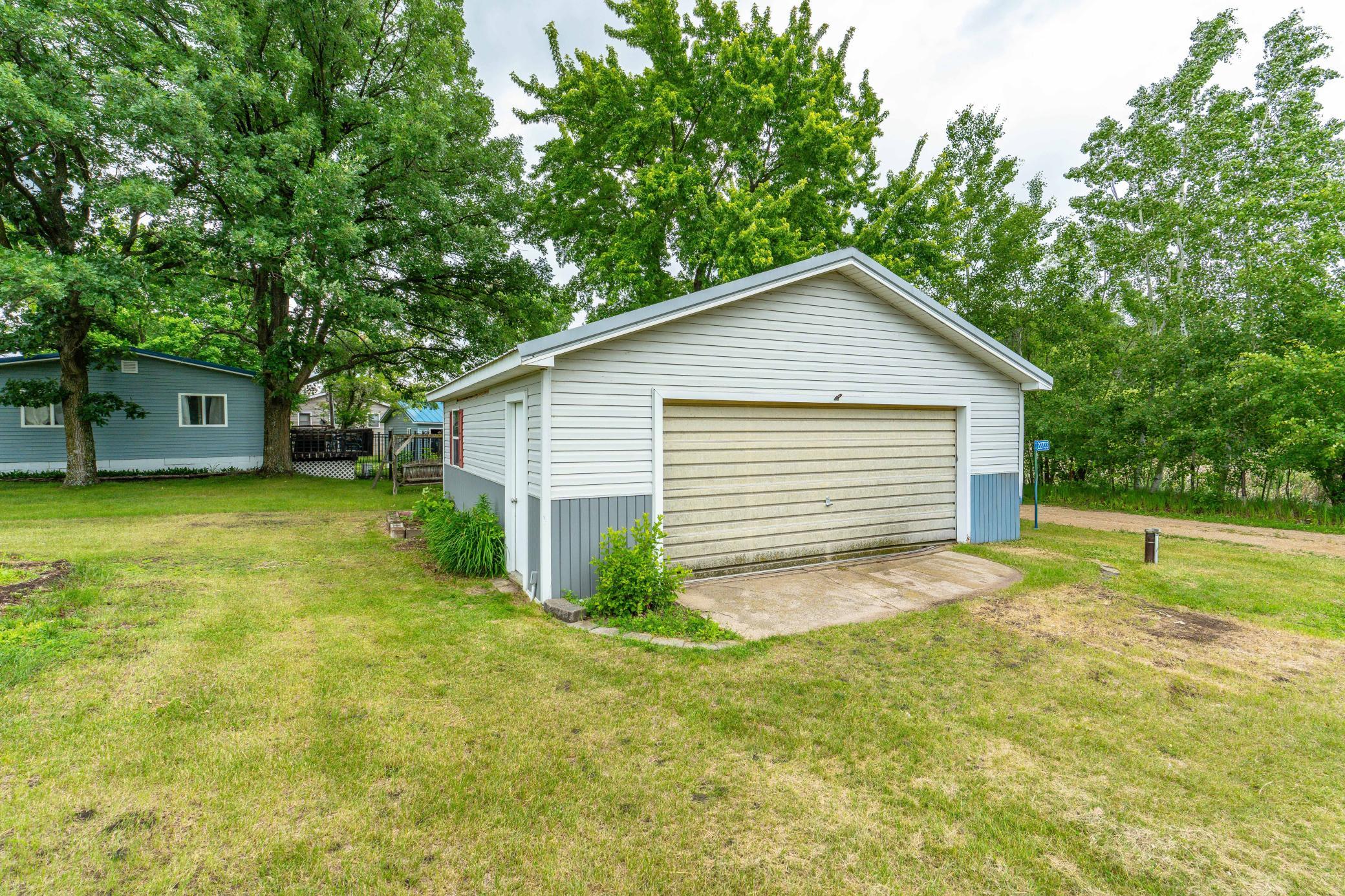 22733 Treetop Road Henning, MN 56551 - Photo 15 of 82