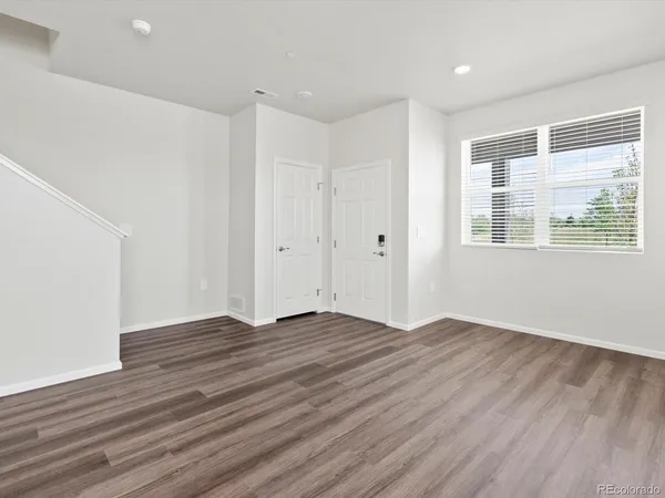$450,000 | 1620 Riverplace Drive, Unit 1, Windsor, CO 80550