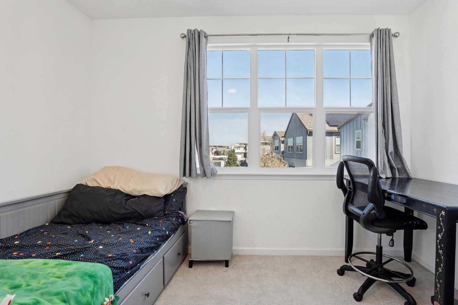 2413 Seaside Road Lathrop, CA 95330 - Photo 19 of 37