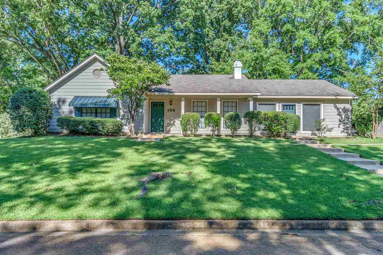 104 Pebble Lane Clinton, MS 39056 - Photo 1 of 45 Photo 1