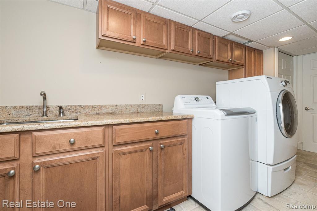 1346 Ross Lane Rochester, MI 48306 - Photo 52 of 58