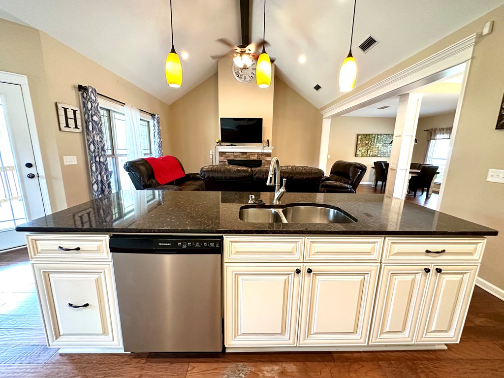 195 Green Valley Road Dothan, AL 36305 - Photo 16 of 65