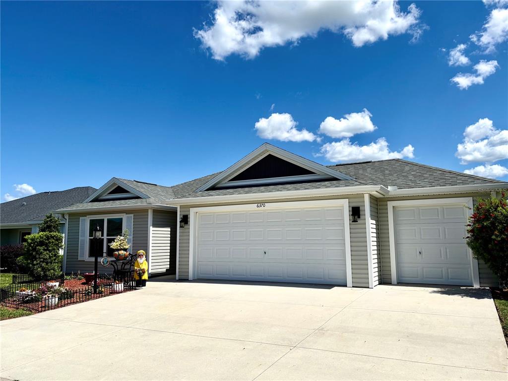 6370 Danielson Loop The Villages, FL 32163 - Photo 2 of 55