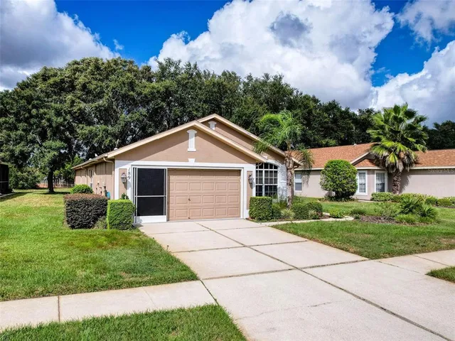 $258,500 | 189 Center Oak Circle, Spring Hill, FL 34609