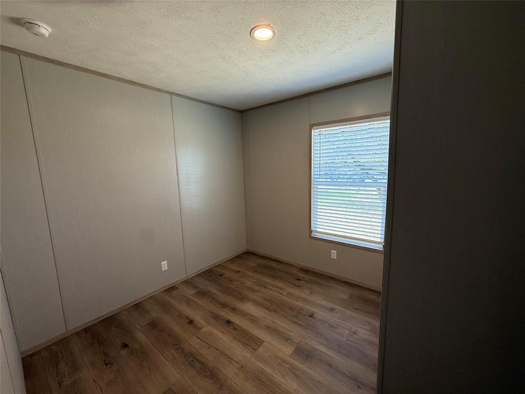 380 Valley Ridge Drive Jacksboro, TX 76458 - Photo 29 of 29 Bedroom 5 or Office