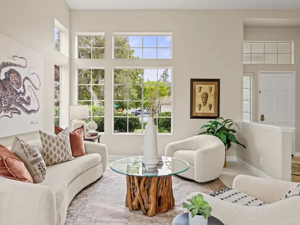 $2,195,000 | 1661 Willowhaven Road, Encinitas, CA 92024