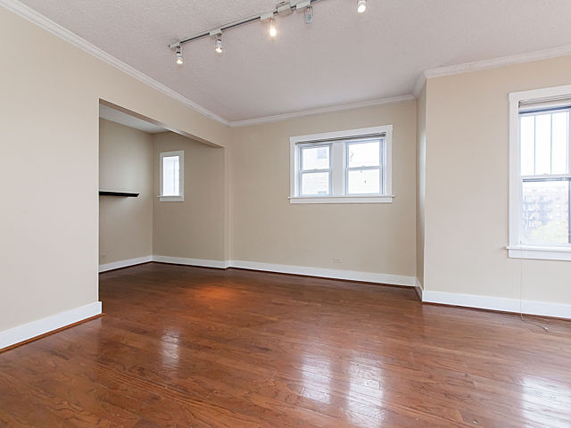 647 West Sheridan Road, Unit 7E Chicago, IL 60613 - Photo 12 of 20