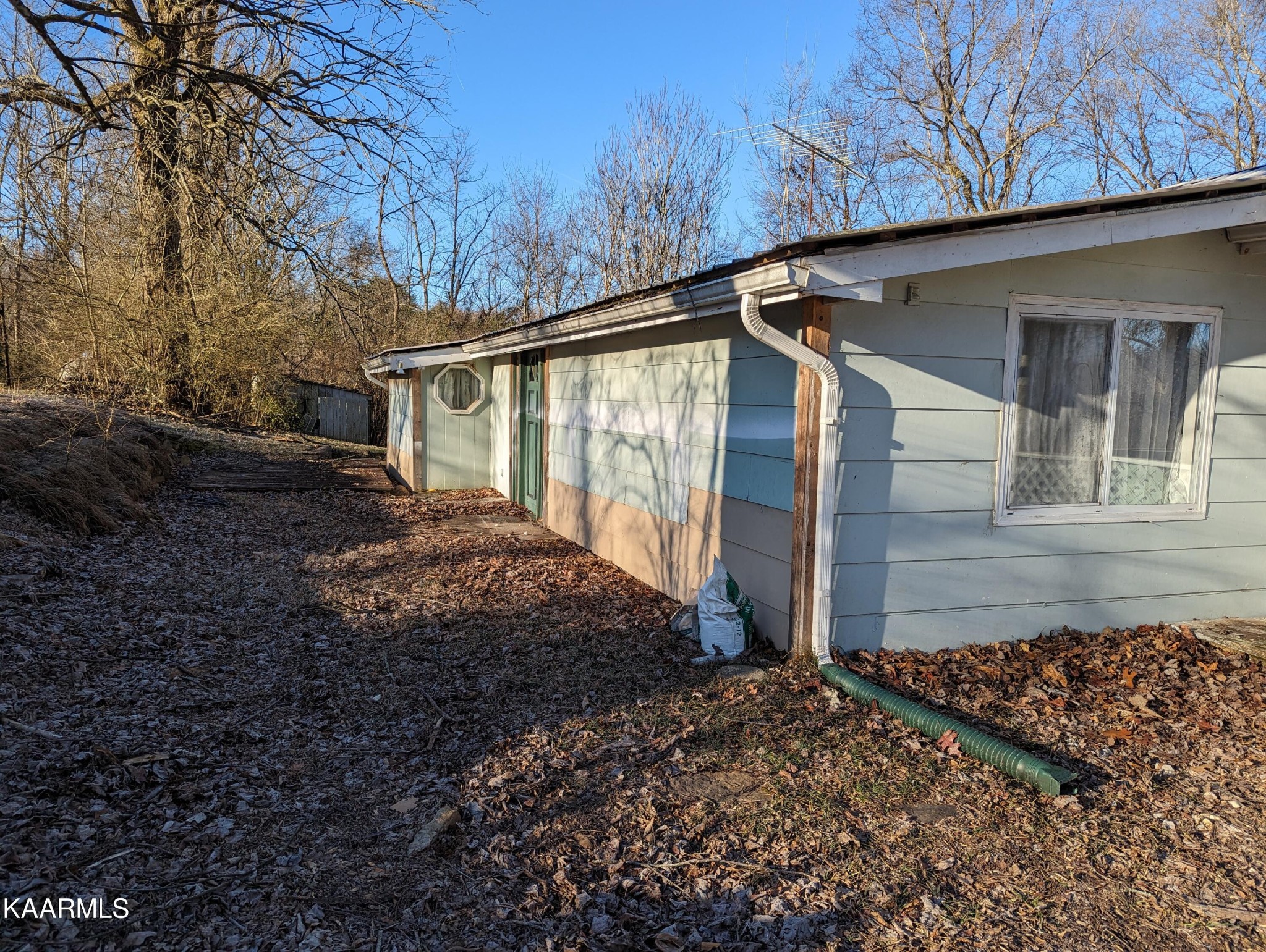 1819 Fairfax Road Newport, TN 37821 - Photo 16 of 32 Gallery Image 16
