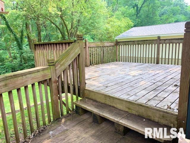 642 Waverly Road Davenport, IA 52804 - Photo 18 of 21 Gallery Image 18