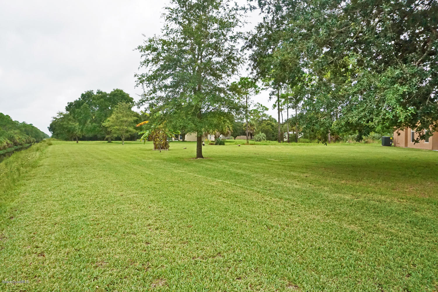 3052 Triangle Road Palm Bay, FL 32909 - Photo 20 of 49 3052 Triangle Rd-21