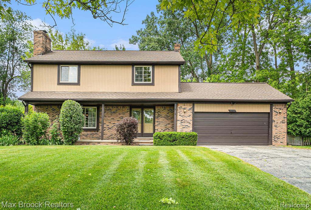 3906 Westlyn Road Lake Orion, MI 48359 - Photo 1 of 21