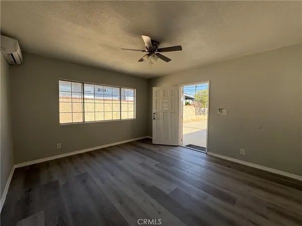 $2,500 | 125 East Pomona Avenue, Monrovia, CA 91016