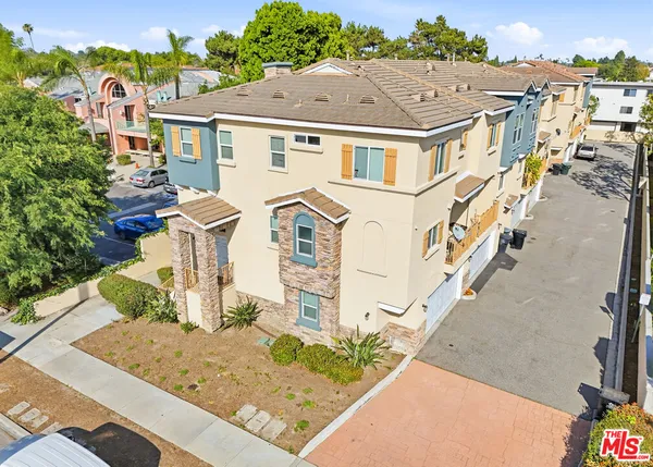 $4,250,000 | 670 South Magnolia Avenue, Anaheim, CA 92804