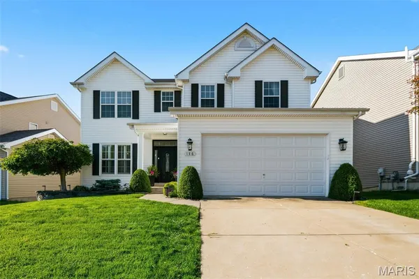 $440,000 | 176 Berry Manor Circle, St. Peters, MO 63376
