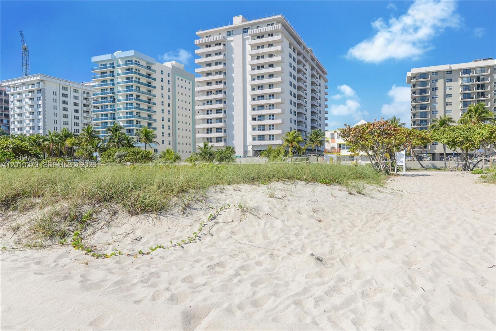 9225 Collins Avenue, Unit 501 Surfside, FL 33154 - Photo 12 of 14