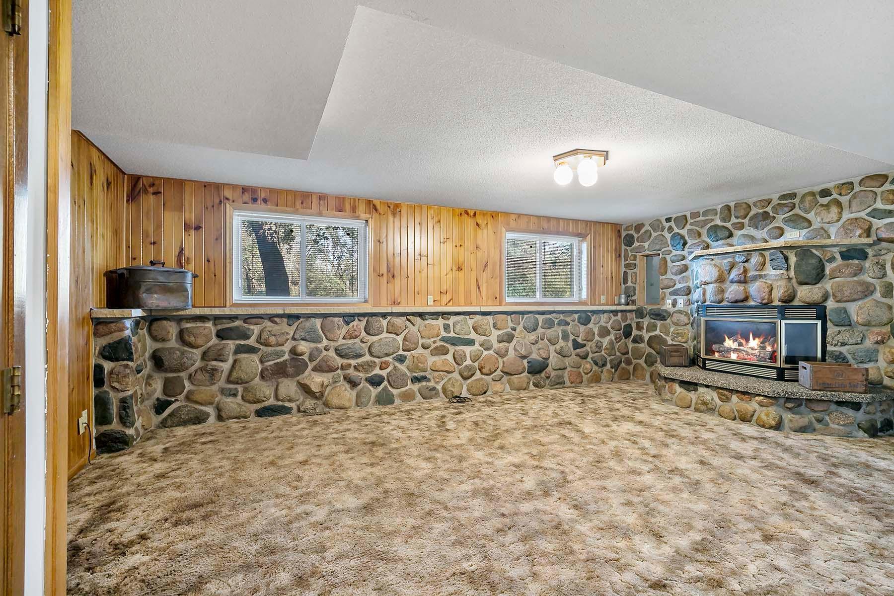 2130 198th Street West Faribault, MN 55021 - Photo 8 of 32