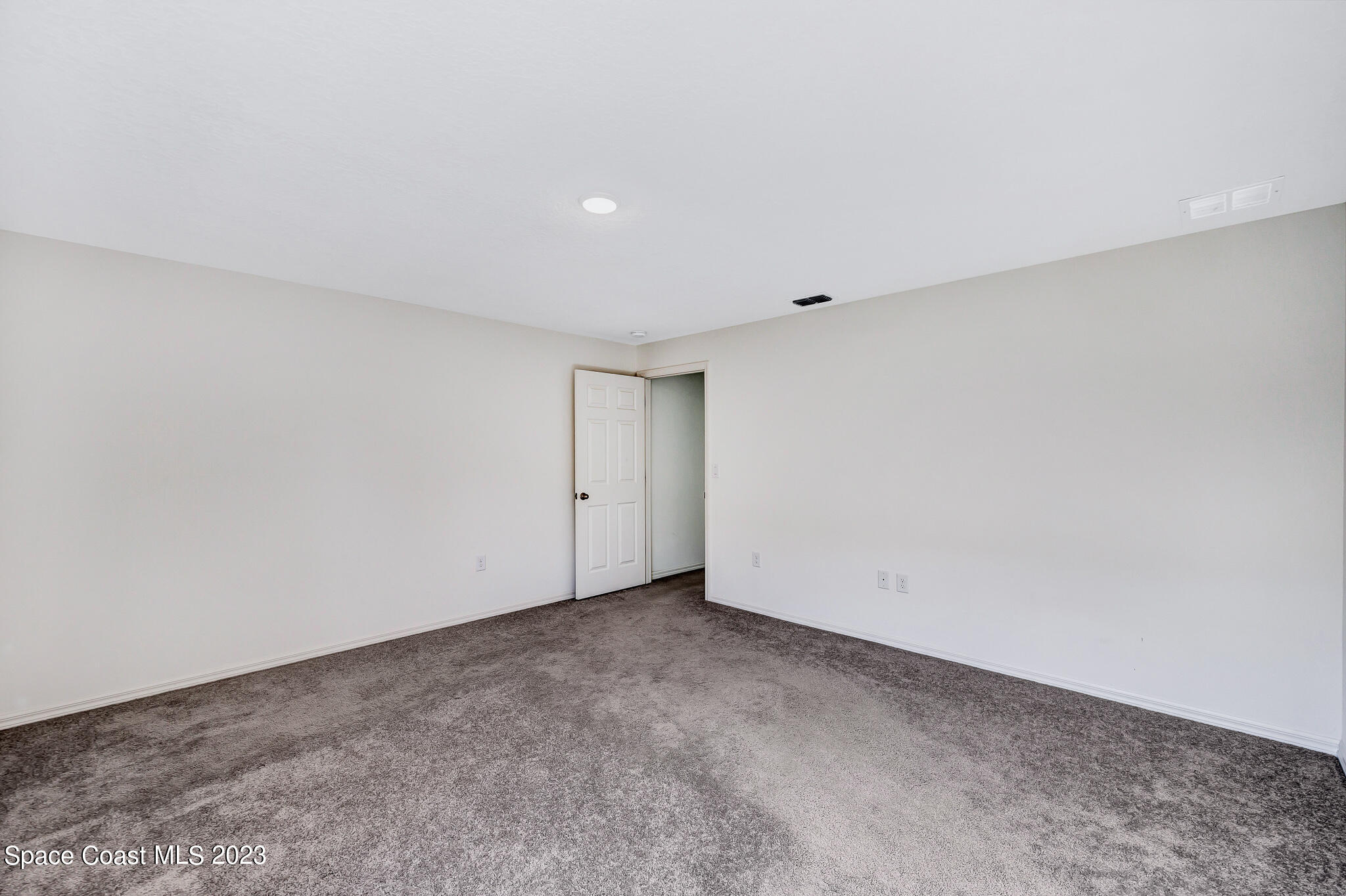 554 Octavius Road Southwest Palm Bay, FL 32908 - Photo 19 of 47 6O1A3687