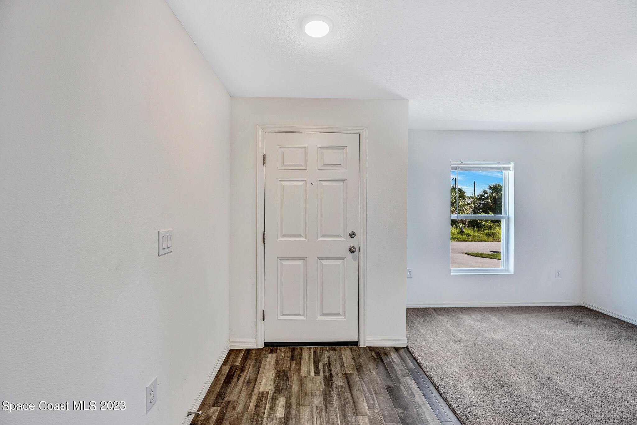 554 Octavius Road Southwest Palm Bay, FL 32908 - Photo 4 of 47 6O1A3762