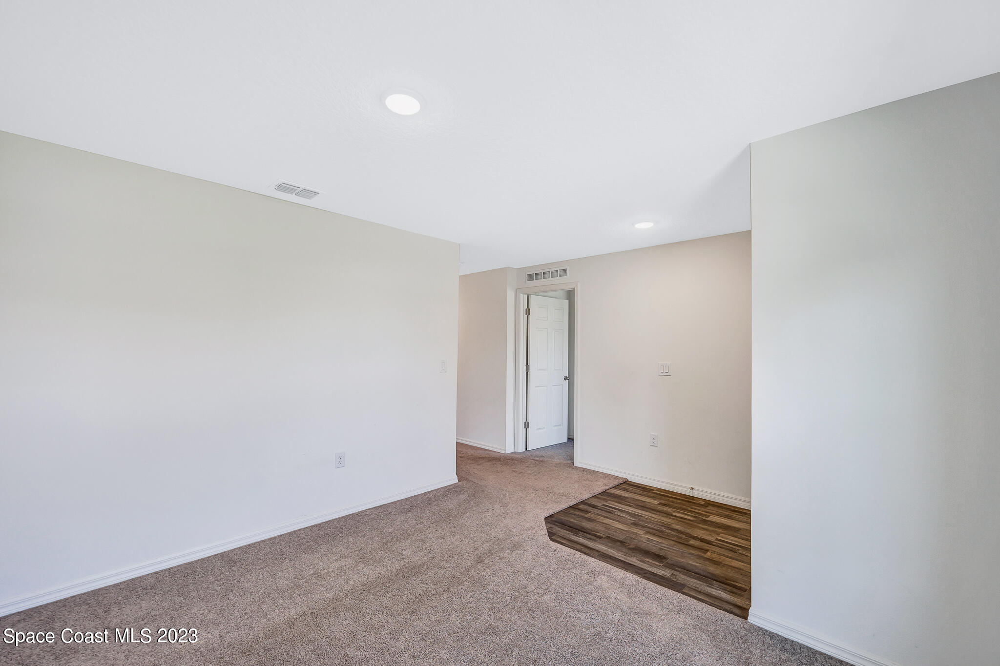 554 Octavius Road Southwest Palm Bay, FL 32908 - Photo 6 of 47 6O1A3797