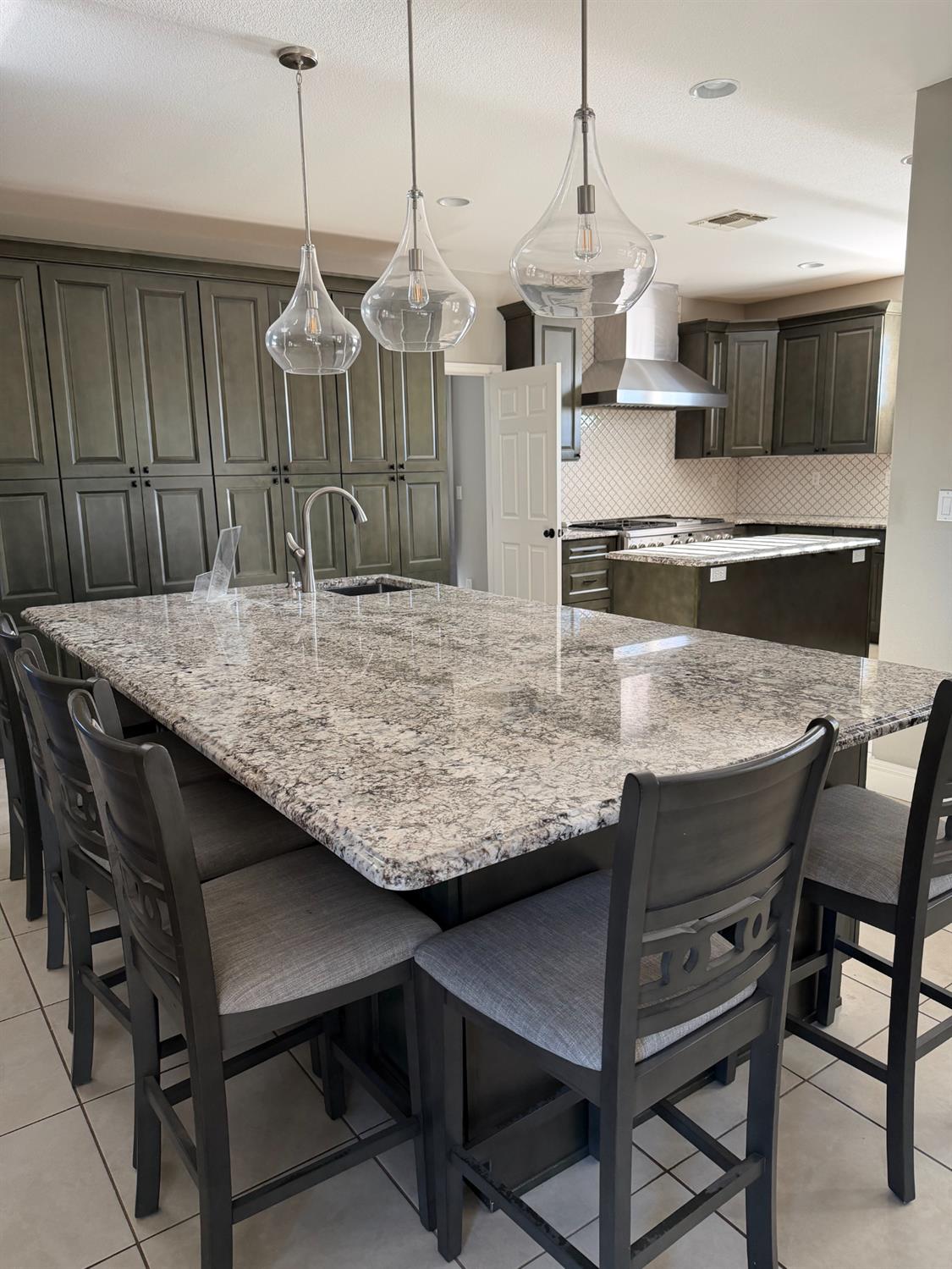 3485 Lambeth Drive Rescue, CA 95672 - Photo 4 of 33