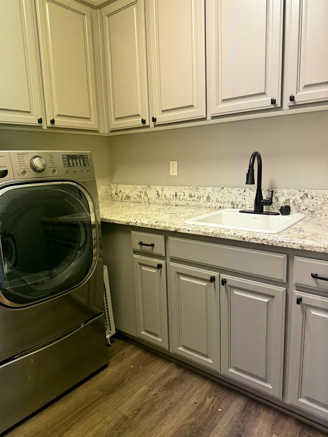 3485 Lambeth Drive Rescue, CA 95672 - Photo 9 of 33