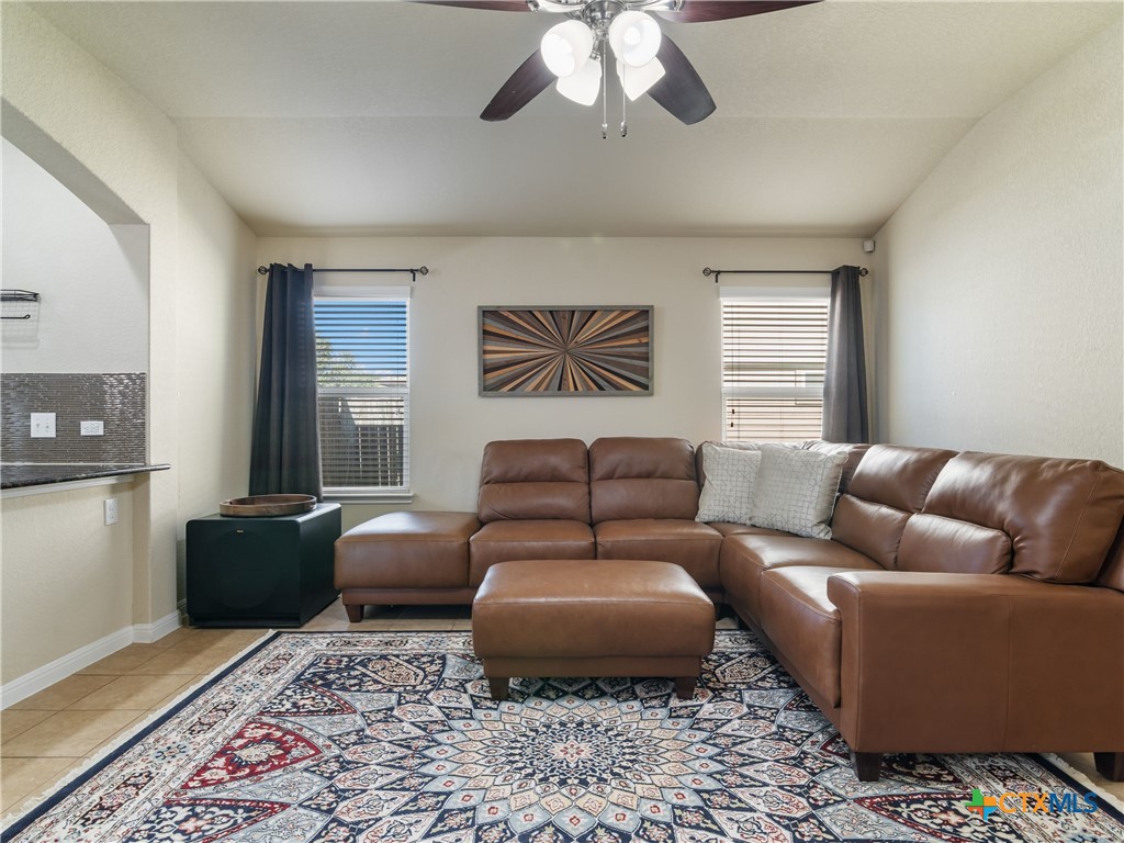2231 Westover Loop New Braunfels, TX 78130 - Photo 10 of 36 a living room with furniture and a rug