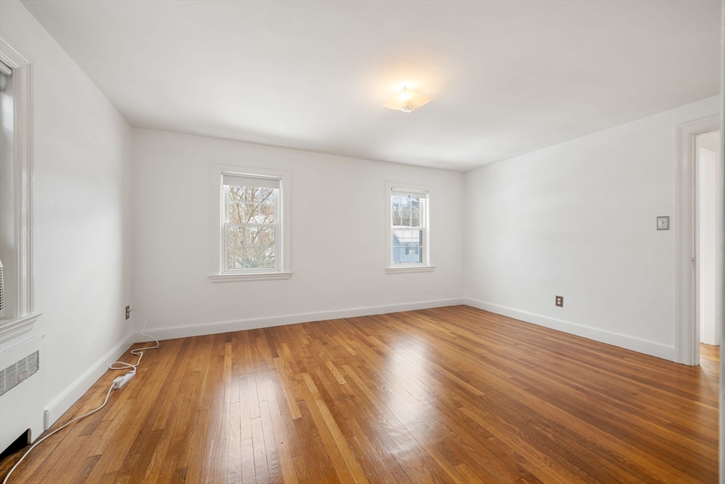 159 Payson Road Chestnut Hill, MA 02467 - Photo 33 of 39