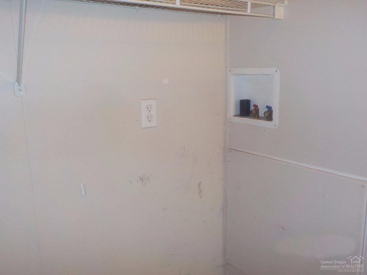 2157 Southwest 22nd Street Redmond, OR 97756 - Photo 12 of 14 Additional Photo