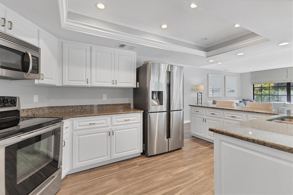 1486 Landview Lane Osprey, FL 34229 - Photo 18 of 78