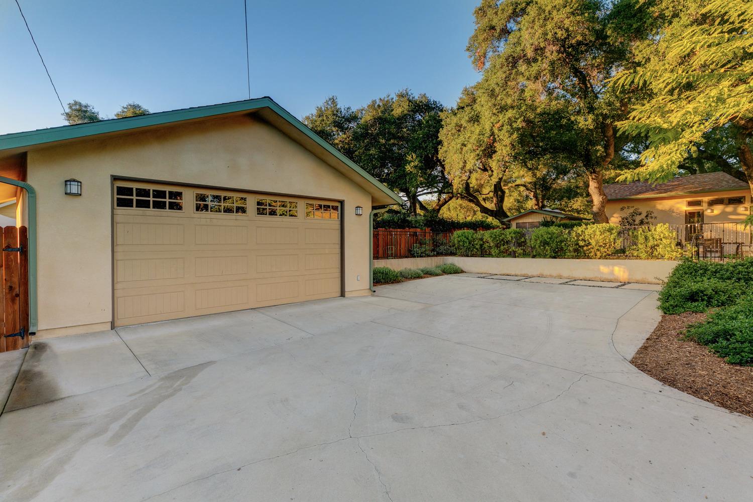 2385 Burnham Road Ojai, CA 93023 - Photo 34 of 39 Gallery Image 34